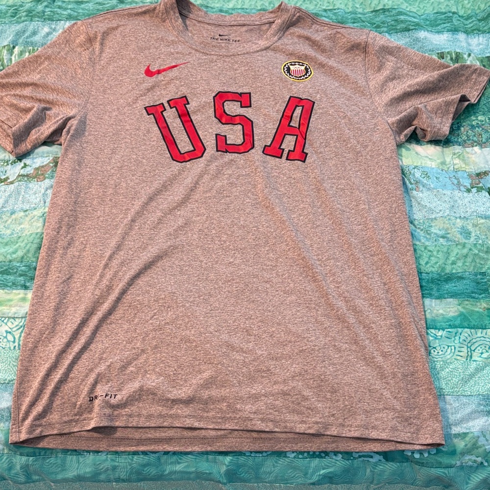 Nike Gray T-Shirt with Red USA Logo
Size large, never worn